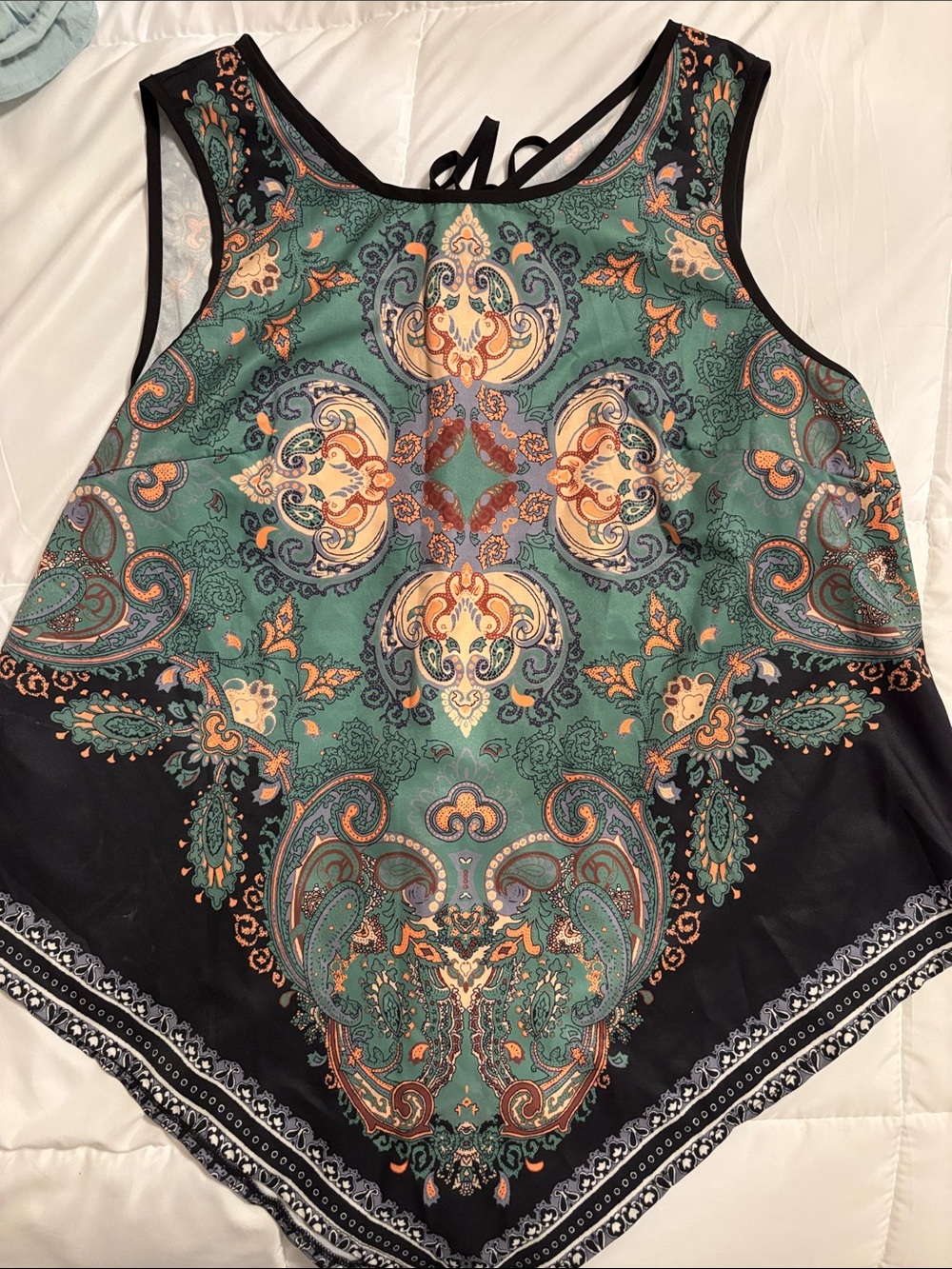 Paisley Handkerchief-Hem Tank Top in Green